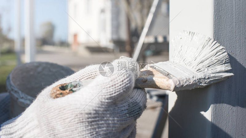 环氧富锌底漆在钢结构防腐中的应用与报价解析